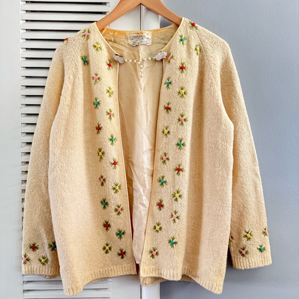 True Vintage 50’s I.MAGNIN Floral Embroidered Wool Blend Cardigan Sweater